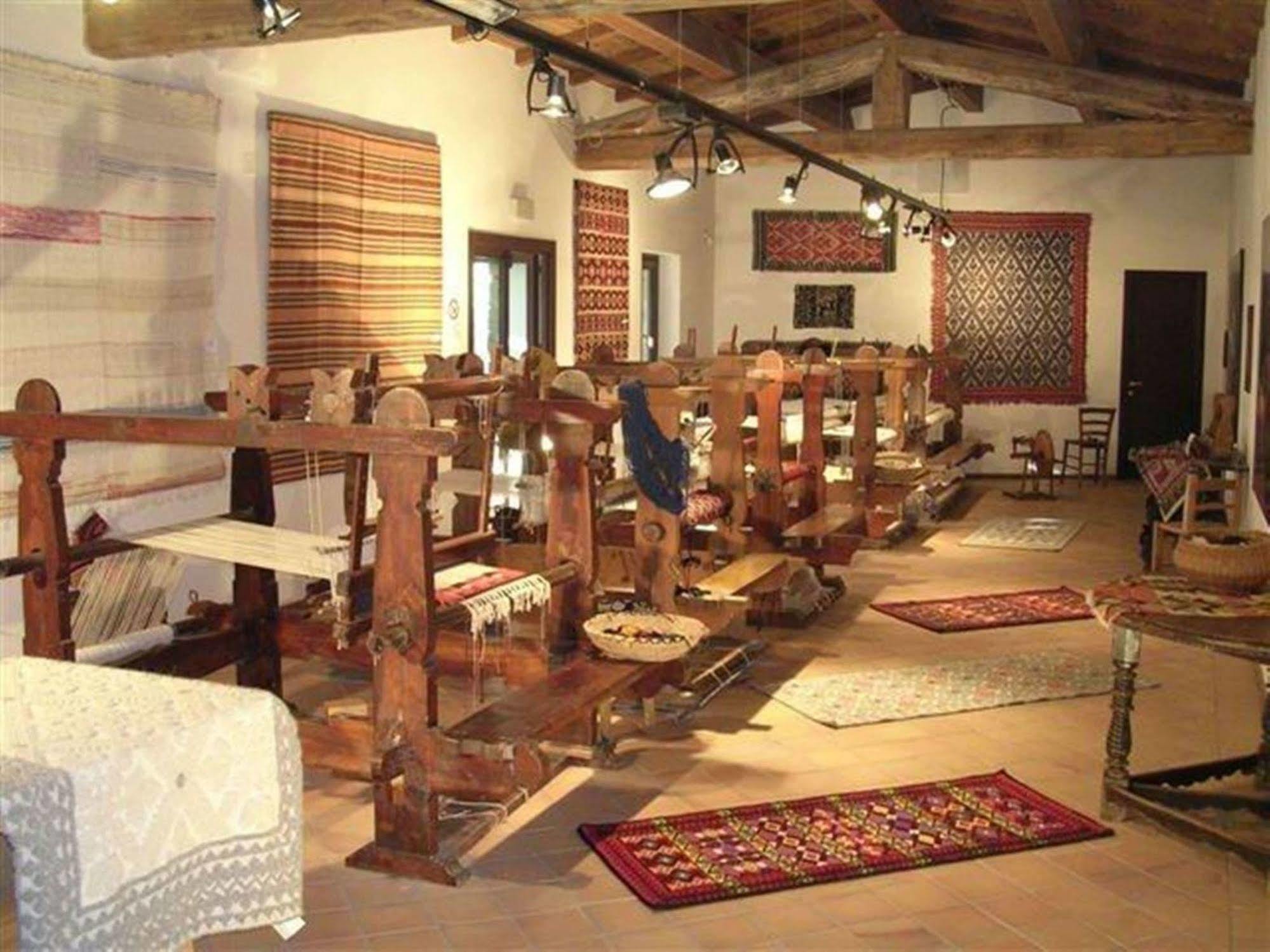 La Vignaredda - Residenza Di Charme Hotel Aggius Buitenkant foto